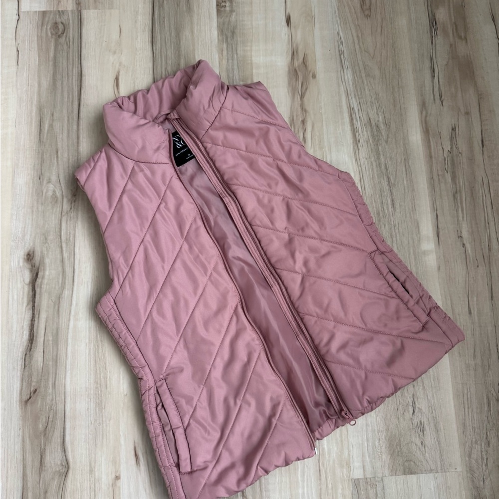 New York & Company Mauve Quilted Vest